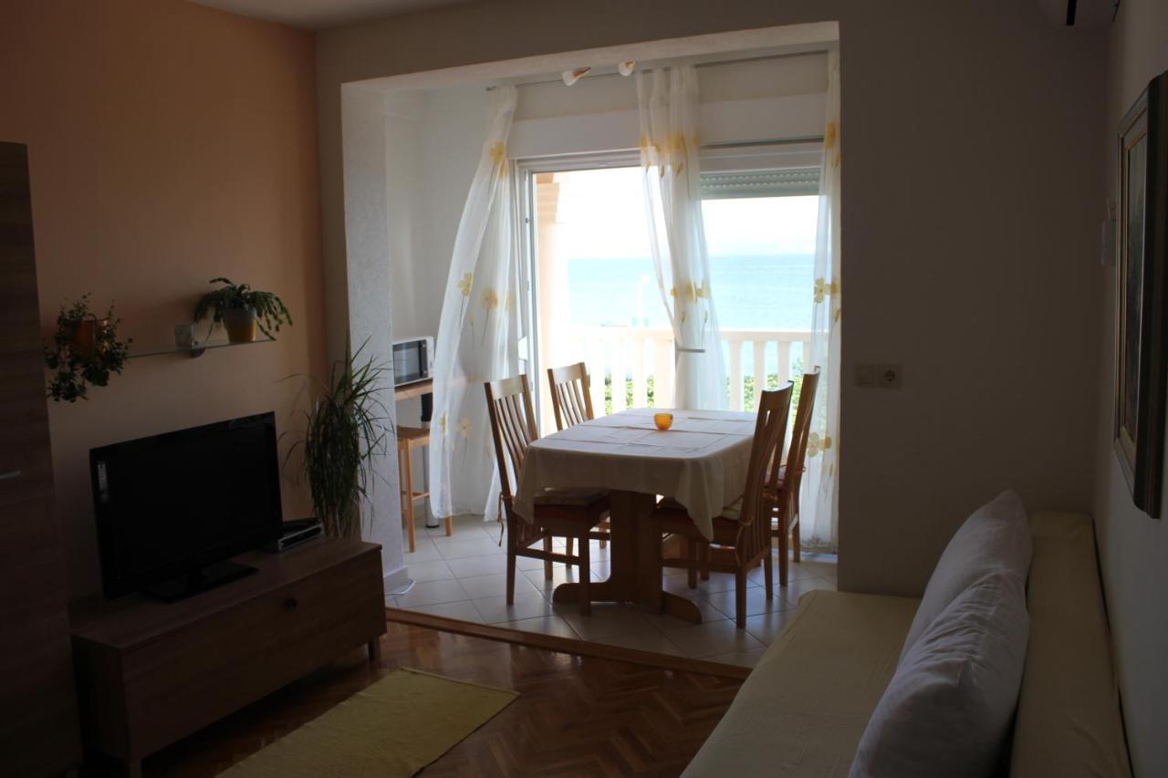 Omis Apartmani Mouse Екстериор снимка