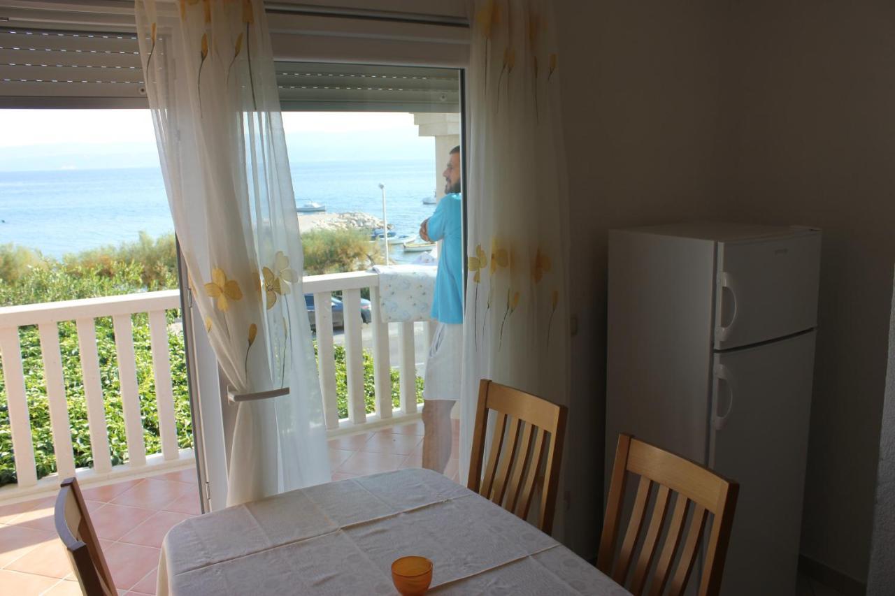 Omis Apartmani Mouse Екстериор снимка