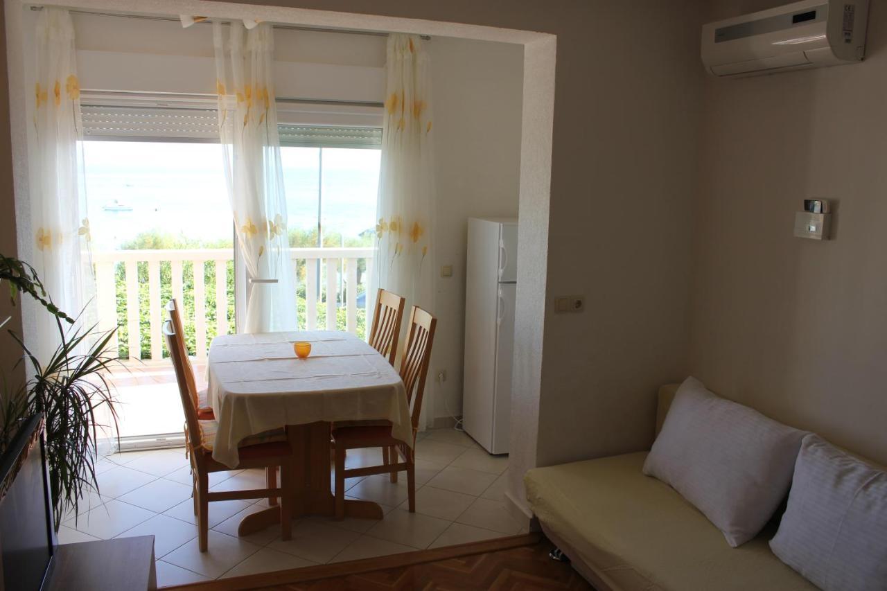 Omis Apartmani Mouse Екстериор снимка