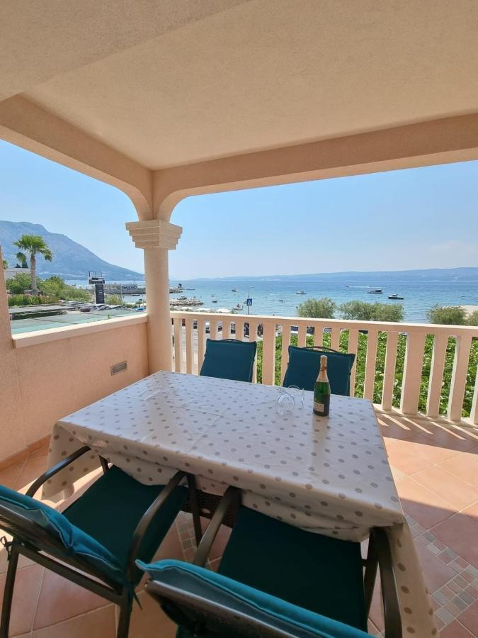 Omis Apartmani Mouse Екстериор снимка